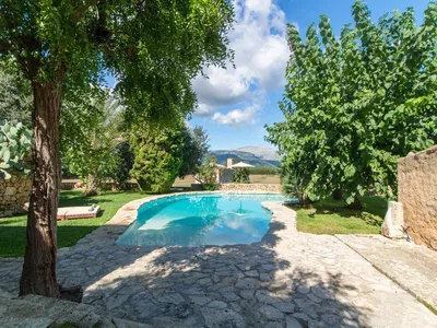 PoolOfHouse