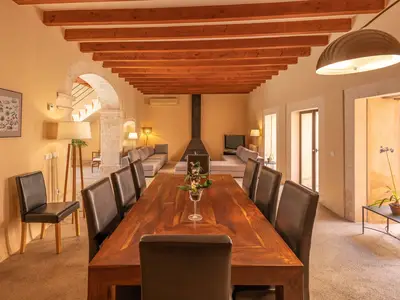 DiningRoom