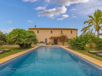 PoolOfHouse