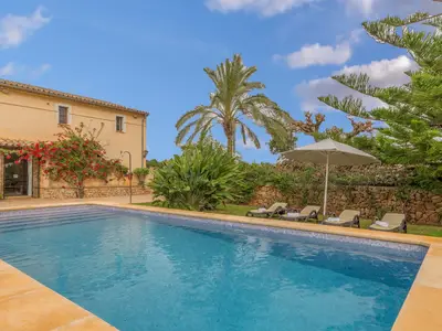 PoolOfHouse