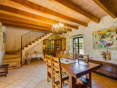 DiningRoom