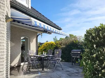 Ferienhaus für 6 Personen (150 m²) in Bunde 5/10