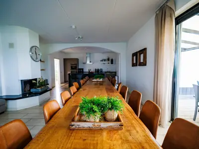 DiningRoom