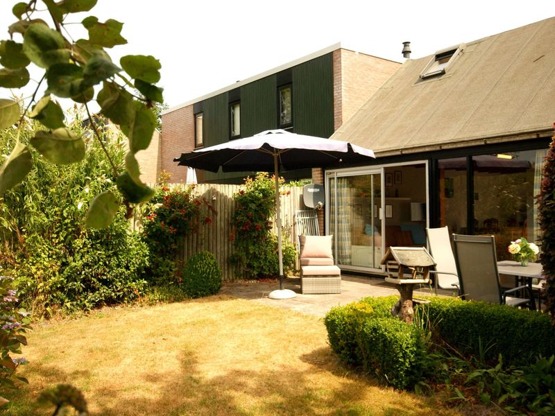 21968705-Ferienhaus-4-Burgh Haamstede-800x600-1