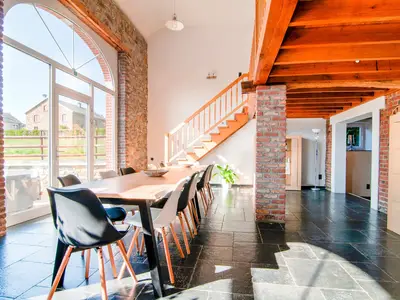 DiningRoom