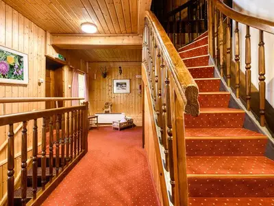 Ferienhaus für 18 Personen (400 m²) in Bürserberg 5/10