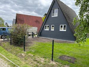 23893601-Ferienhaus-6-Butjadingen-300x225-4