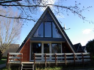 23893642-Ferienhaus-6-Butjadingen-300x225-0