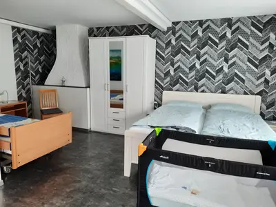 Großer Schlafraum in Erdgeschoss