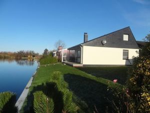 22935497-Ferienhaus-4-Butjadingen-Eckwarderhörne-300x225-3