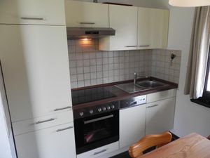18333091-Ferienhaus-5-Butjadingen-Eckwarderhörne-300x225-4