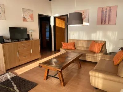 Wohnbereich mit Fernseher Haus 92
