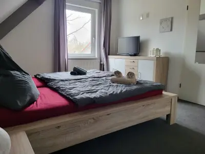 Schlafzimmer 1 TV