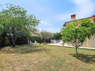 Ferienhaus für 4 Personen (80 m²) in Bužinija 9/10