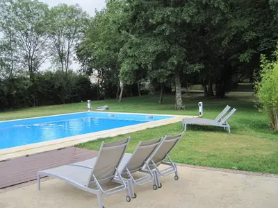 PoolOfHouse