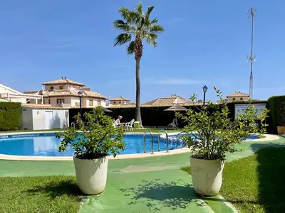 PoolOfHouse