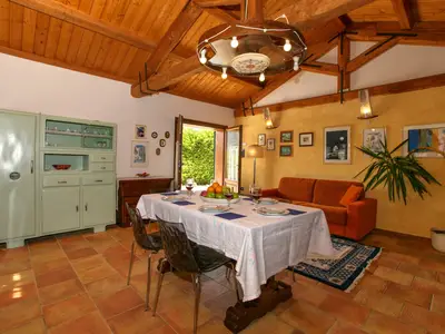 DiningRoom