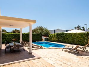 23570887-Ferienhaus-4-Cala Blanca-300x225-2