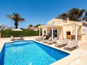 23570887-Ferienhaus-4-Cala Blanca-300x225-5