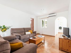 22686845-Ferienhaus-7-Cala Blanca-300x225-5