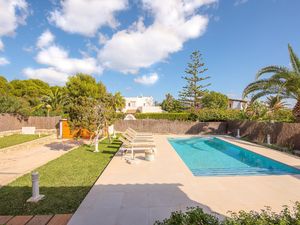 23495632-Ferienhaus-8-Cala d’Or-300x225-1