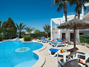 23495655-Ferienhaus-8-Cala d’Or-300x225-0