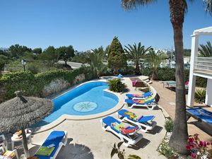 23495655-Ferienhaus-8-Cala d’Or-300x225-1