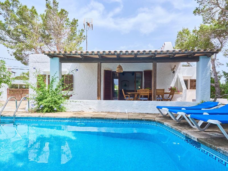 23495688-Ferienhaus-6-Cala d’Or-800x600-2