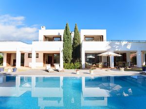 23522134-Ferienhaus-8-Cala d’Or-300x225-0