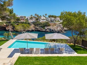 23937963-Ferienhaus-6-Cala d’Or-300x225-1