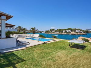 23495652-Ferienhaus-8-Cala d’Or-300x225-5