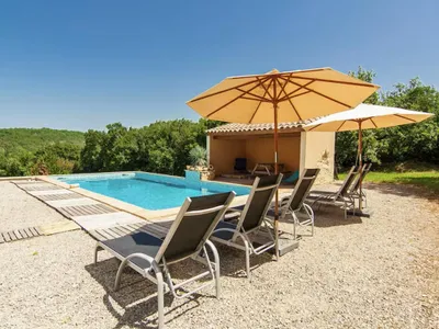 Pool des Ferienhauses