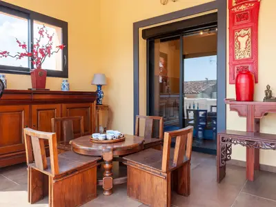 DiningRoom