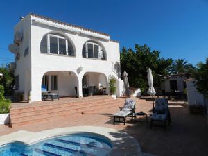 23499144-Ferienhaus-8-Calp-300x225-0