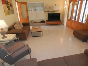 23016837-Ferienhaus-8-Calp-300x225-5