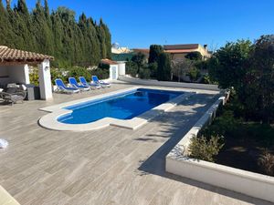 23562435-Ferienhaus-6-Calp-300x225-4