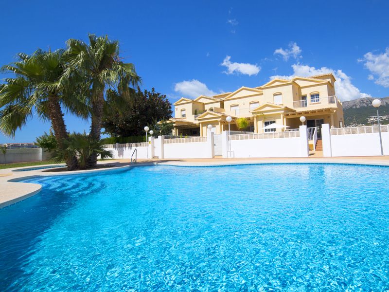 23838127-Ferienhaus-8-Calp-800x600-0