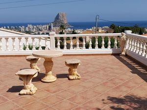 23555478-Ferienhaus-5-Calp-300x225-4