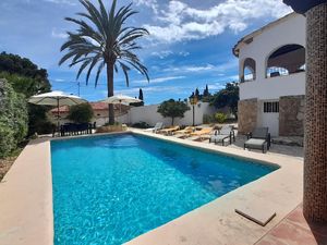 23376147-Ferienhaus-8-Calp-300x225-1