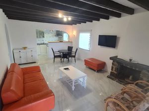 23376147-Ferienhaus-8-Calp-300x225-4