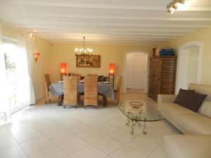 23579188-Ferienhaus-4-Calp-300x225-3