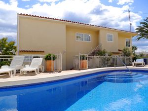 23842526-Ferienhaus-4-Calp-300x225-0