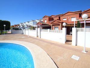 23858612-Ferienhaus-8-Calp-300x225-1