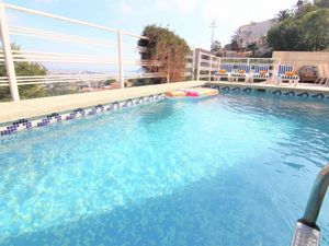 22389995-Ferienhaus-6-Calp-300x225-3