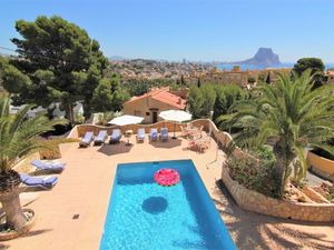 22389735-Ferienhaus-8-Calp-300x225-2