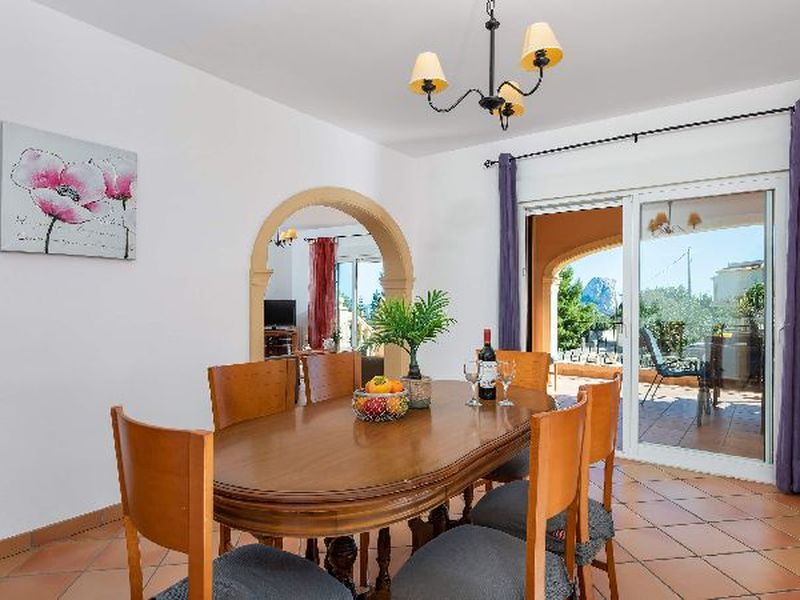 23528872-Ferienhaus-10-Calp-800x600-1