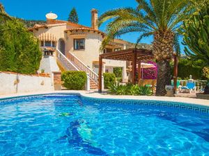 23528875-Ferienhaus-8-Calp-300x225-0