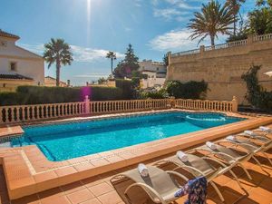 23528898-Ferienhaus-8-Calp-300x225-4