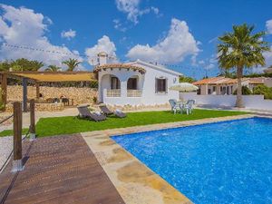 23528900-Ferienhaus-4-Calp-300x225-2