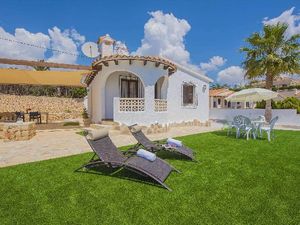 23528900-Ferienhaus-4-Calp-300x225-1